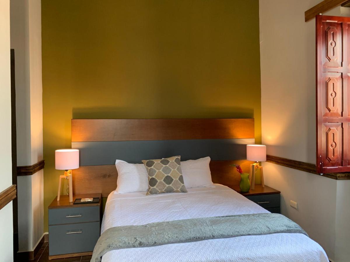 Hotel Casa Hidalgo Ciudad Hidalgo Esterno foto